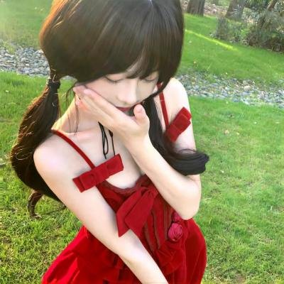 他夏天住在楼下